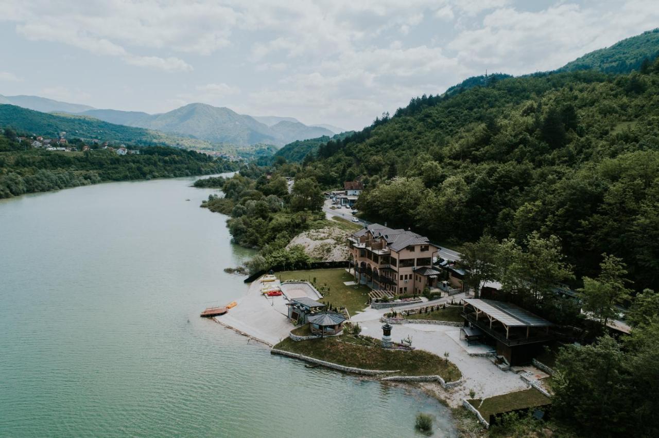 Hotel Noor Konjic Exterior foto